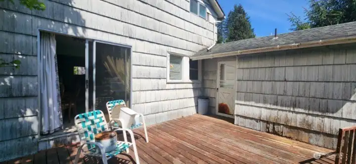 View from deck back towards slider into dining room - so much space.