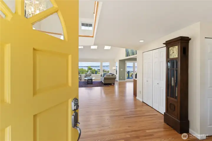Welcome Home! Welcome Home!