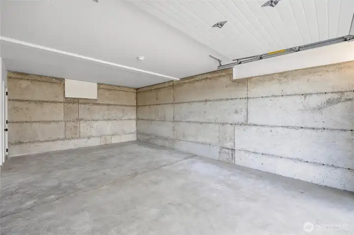 Each unit features its own large 1 car garage. Each unit features its own large 1 car garage.