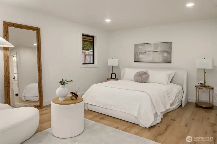 Primary luxury suite on Main Level