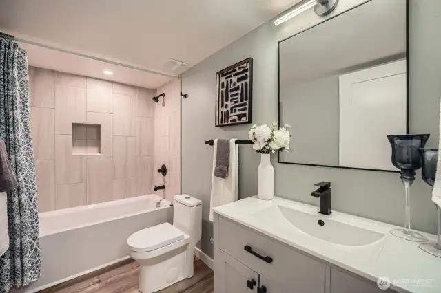 Lower full bath #2