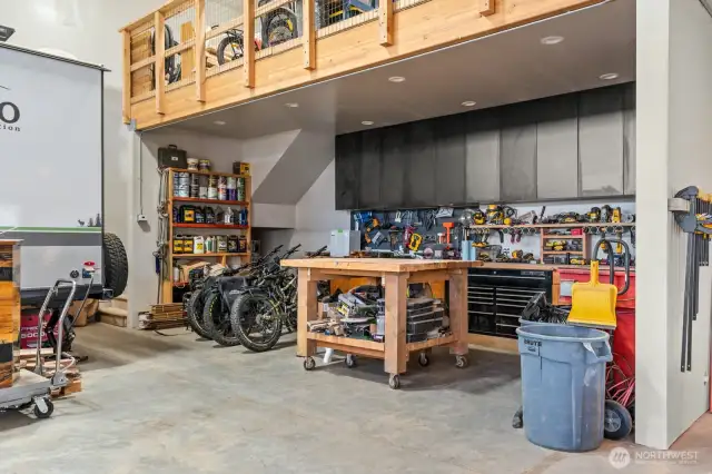 Shop with loft area for even more storage