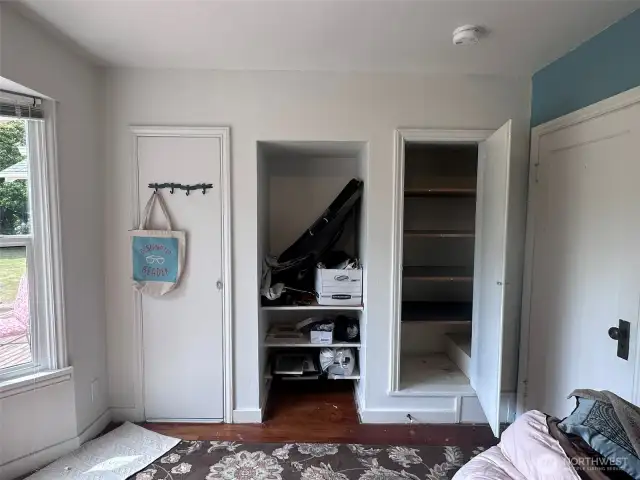 Front bedroom storage!
