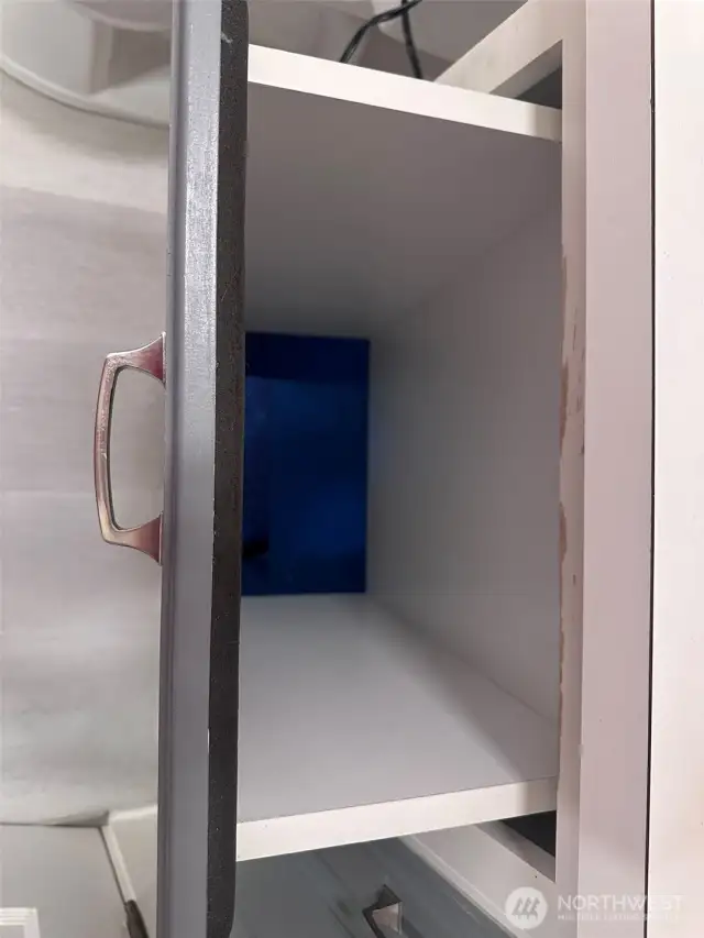 Working laundry chute!