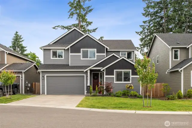 A pristine kept home awaits YOU
