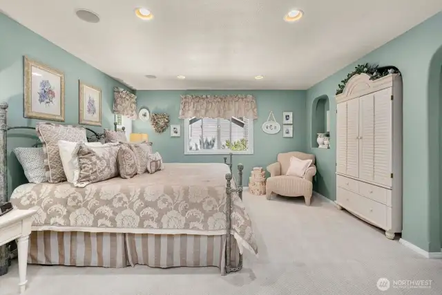 Spacious Primary suite with en suite bath and huge walk in closet.  Located at the end of the hall for your own private sanctuary.