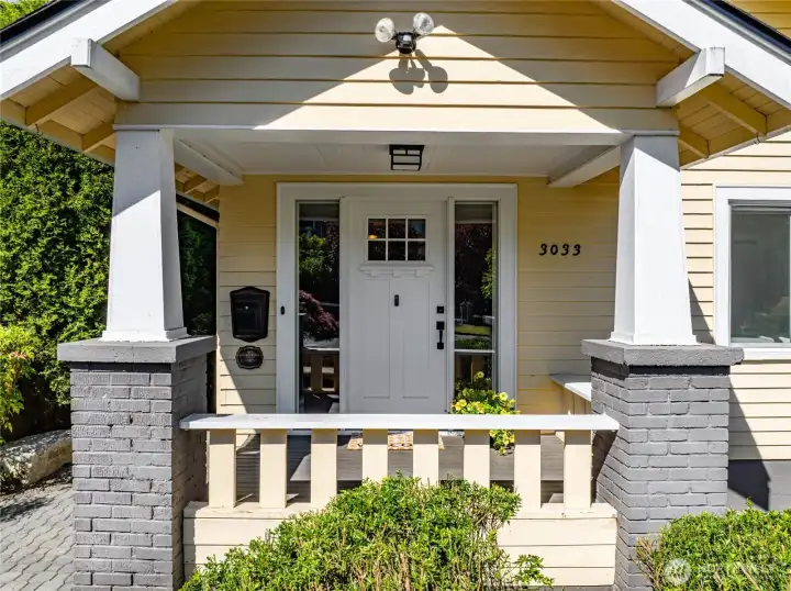 Charming 1925 Craftsman Style