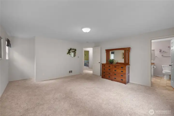 PBR - Enjoy the comfort and convenience of a private retreat designed for everyday living. PBR - Enjoy the comfort and convenience of a private retreat designed for everyday living.