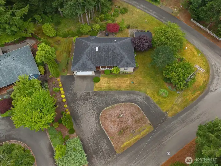 Appreciate the privacy, room to spread out, and beautiful natural setting from above. Appreciate the privacy, room to spread out, and beautiful natural setting from above.