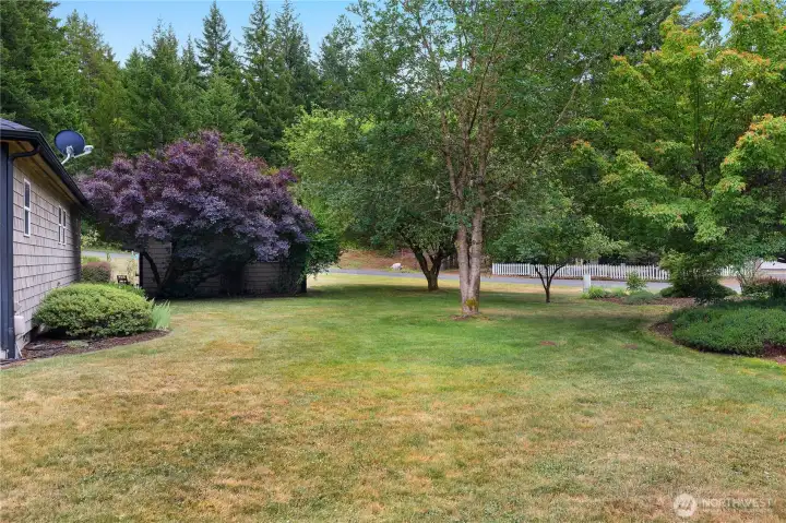Picture summer evenings enjoying your own peaceful acre with room to garden, play, or simply unwind. Picture summer evenings enjoying your own peaceful acre with room to garden, play, or simply unwind.