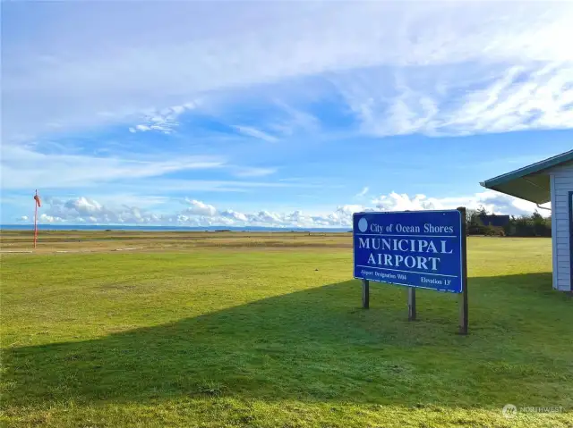 Located by the Ocean Shores Airport