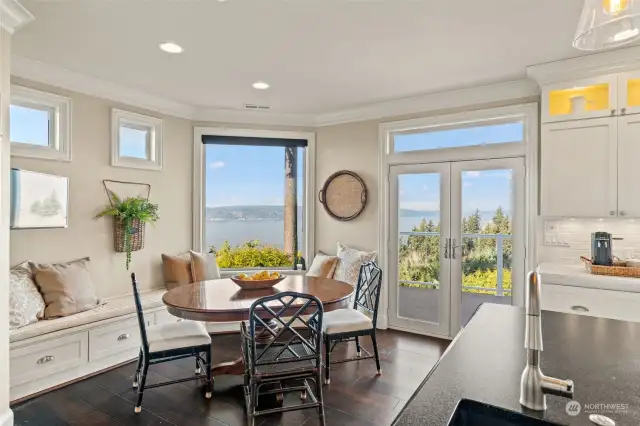 Breakfast nook with a view!