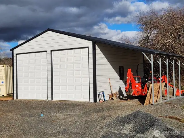 Sample with optional carport