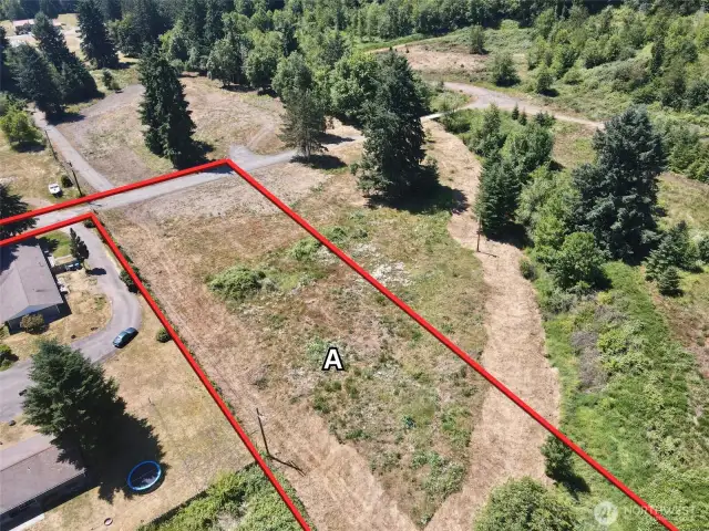 Overhead view with approximate boundaries in red.