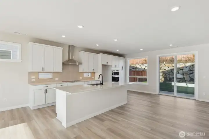 Disclaimer Secondary photos of same floor plan on different lot in different community: Photos are from another Luna, finishes, upgrades, and features may vary.