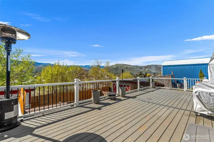 Oversized deck for relaxing and taking in those views.