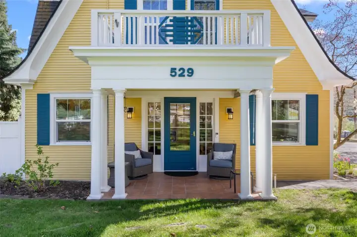 step inside this gorgeous 1905 home