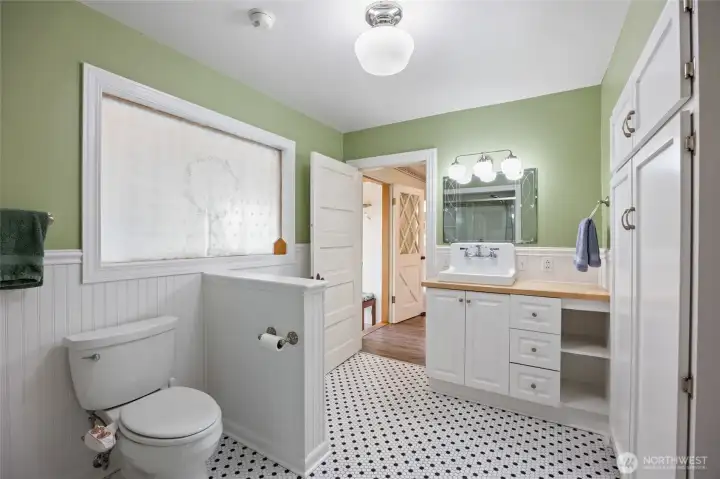 main level primary bath