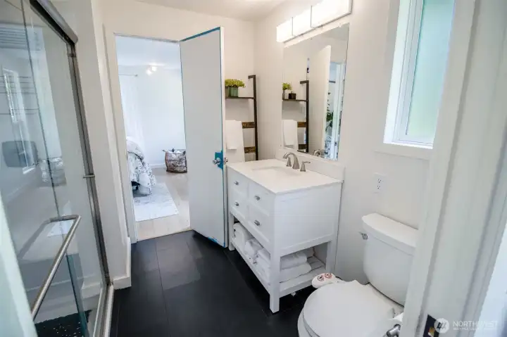 Wonderful bathroom with a Jack and Jill entrance.