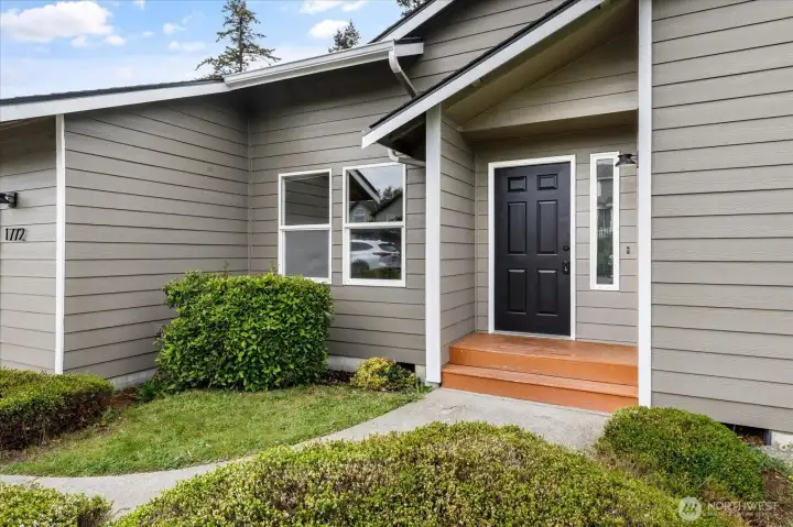 Fresh new siding and exterior paint!
