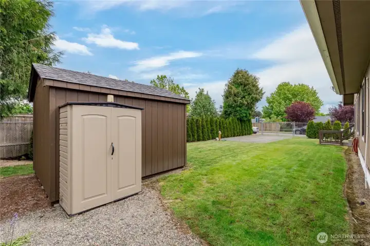 Dual storage sheds provide ample room for your lawn mower, bikes, garden tools and outdoor equipment.