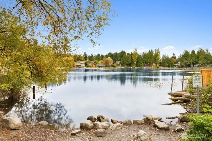 Picturesque Haller Lake with community access.