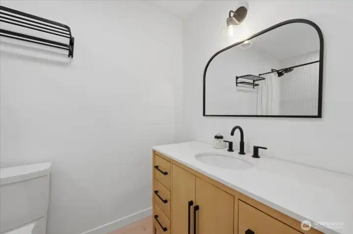 Second Floor Guest Bath