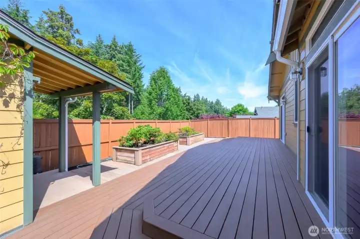 deck with primary access