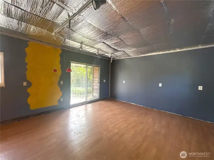 Office space, craft/hobby room, play room, possible ADU? This space is perfect for whatever you need!