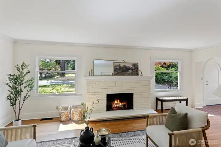 Nice natural light through west facing windows.