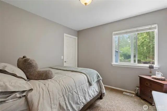 Forth bedroom