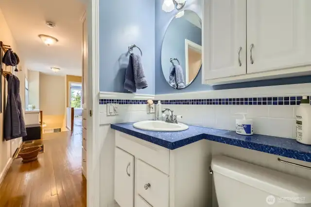 Main Floor Full Bath.