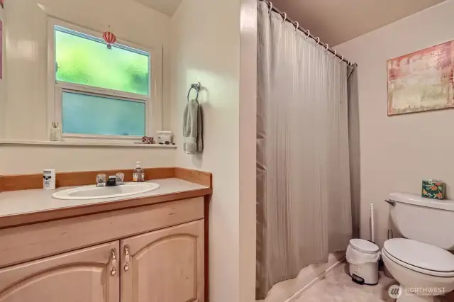 Full bath in ADU. Larger than you might think.