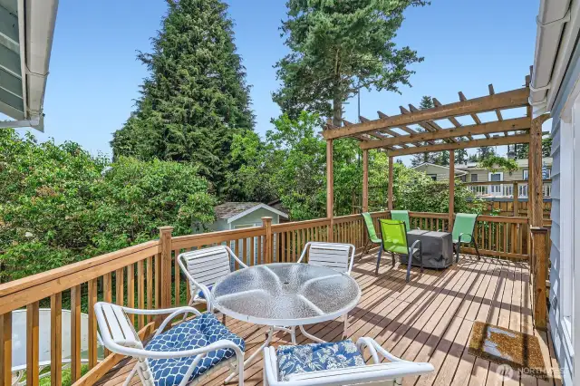 Another view of the entertainment deck. A perfect place to relax with a beverage and a book, or have a BBQ for al fresco dining!