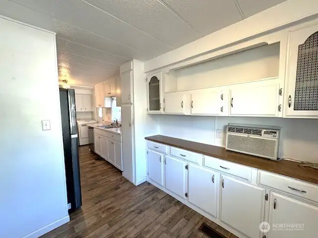 Built ins for extra storage creating a formal dining