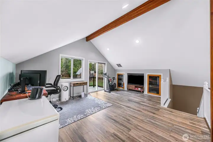 Balcony off the Loft overlooks the Back Yard