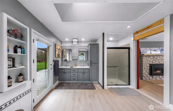 Double Sinks in the 5 Piece Primary Bathroom
