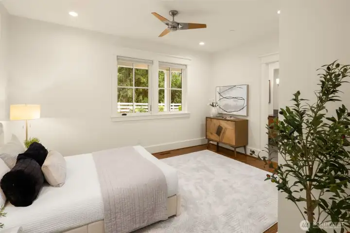 Private First Floor Suite For Extended Family or Guests