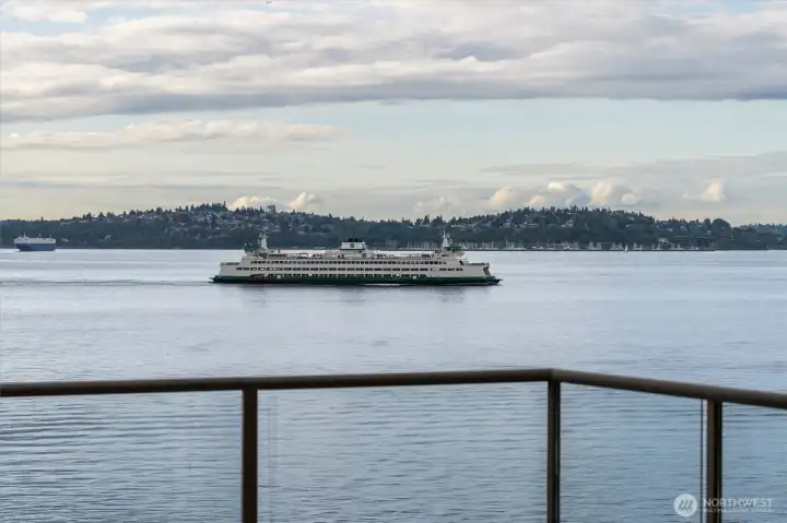 Enjoy endless ferry traffic, cruise ships and golden sunsets from the privacy of your own top-floor penthouse!