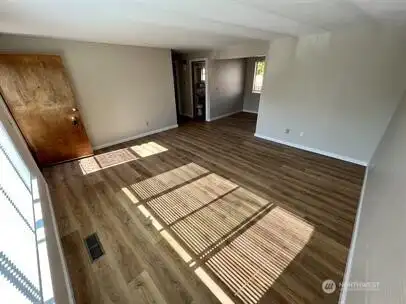 Unit 1008 Living