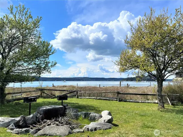 Waterfront picnic area