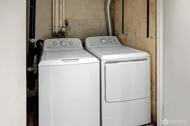 Newer washer and dryer stay!