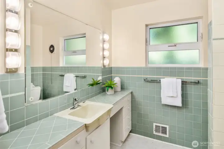 Full Bath