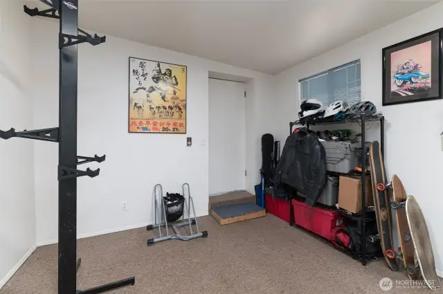 2nd Bedroom