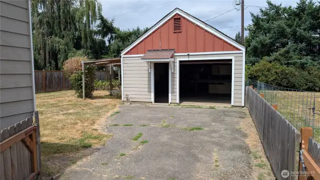 Garage/shop