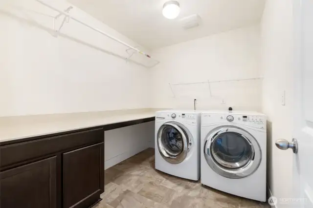 Laundry room with lots of space