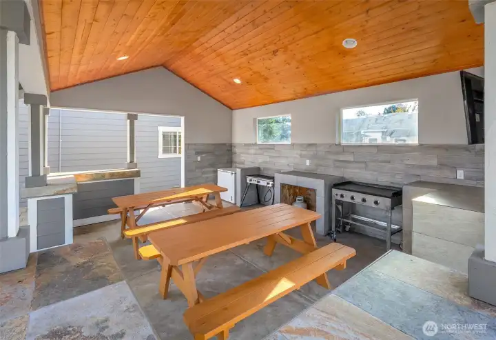 Large Covered Patio With Electric And Plenty Of Room For BBQing