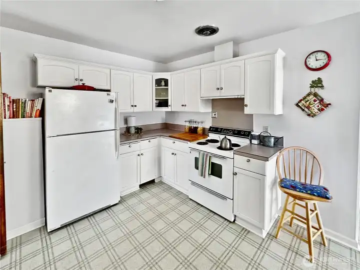 Another kitchen view.