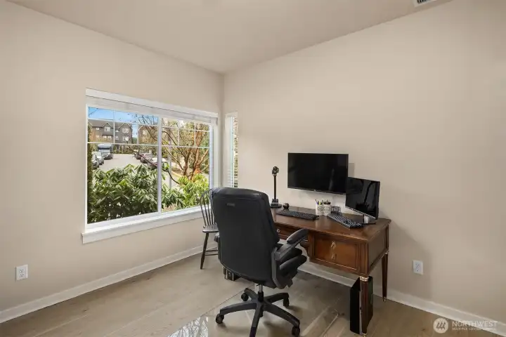 In the lower level you'll find a third bedroom, currently used as an office. This guest suite also benefits from it's own private full bathroom. Ideal for multi-generational living, or remote office or small business set up. This is a very flexible space.