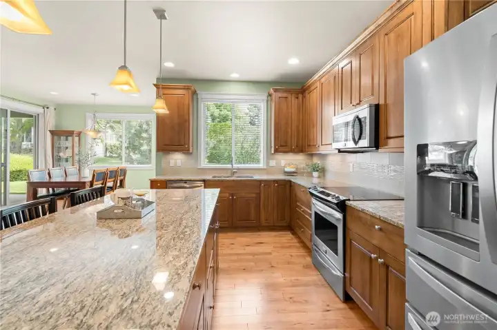Lots of Uninteropted Counter Space